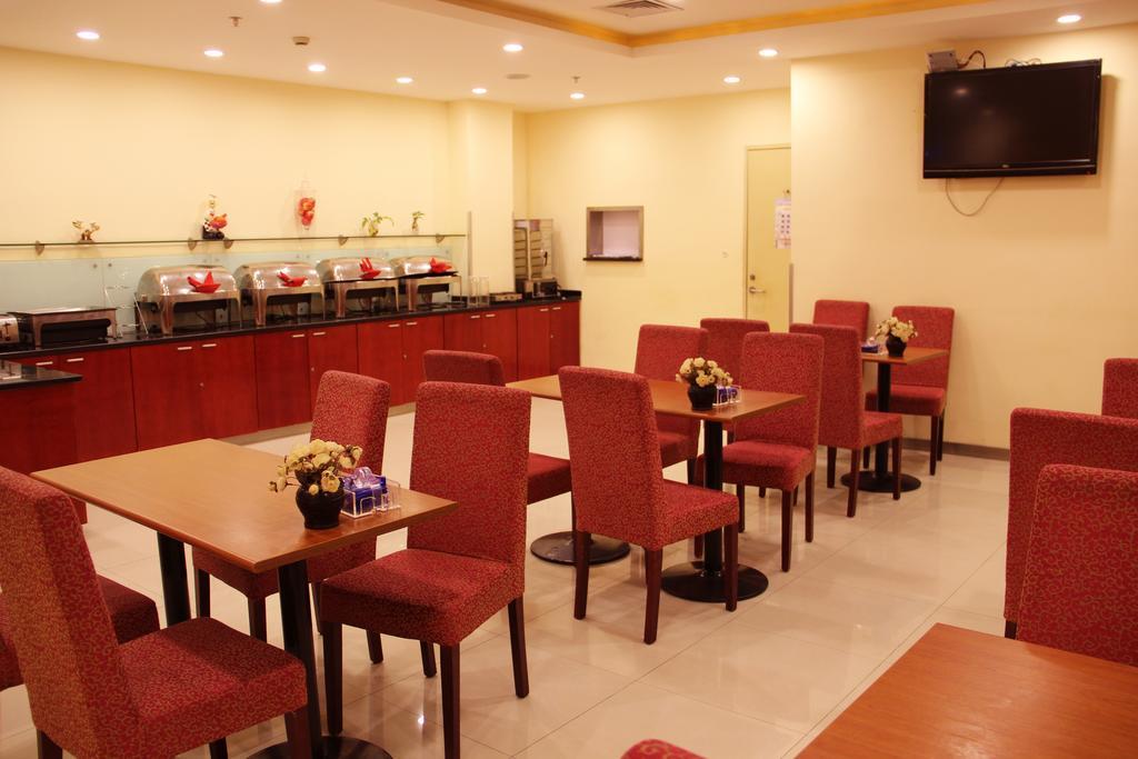 Hanting Express Dalian Xinghai Park Exterior foto